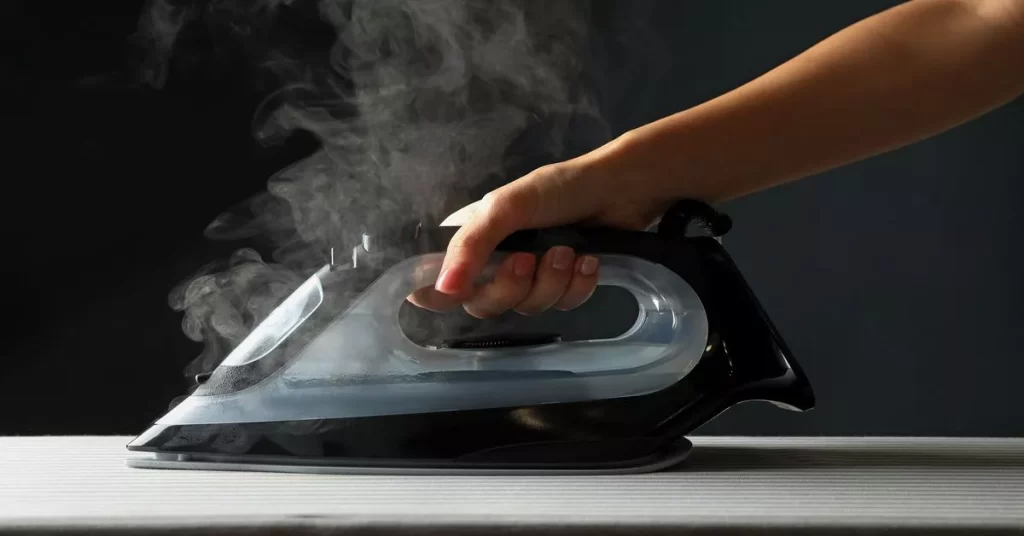 Energy efficiency steam iron