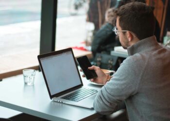 Embark on a journey to academic excellence with our guide to cheap laptops for university students.