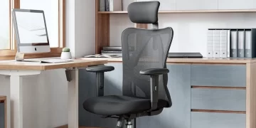 Ergonomic office chair