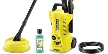 Kärcher K2 pressure washer