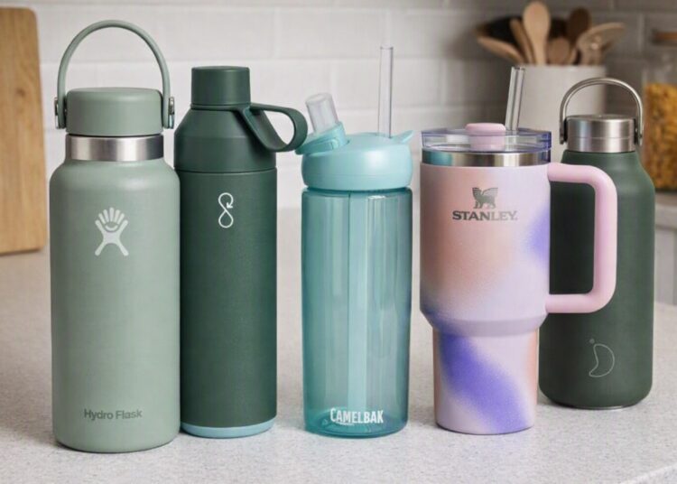 best-water-bottles-kitchen-feature-image